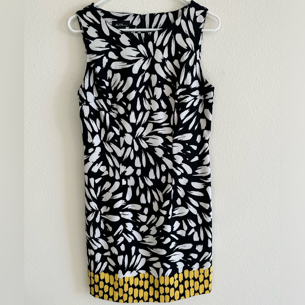Alyx Women’s Sleeveless Back Zip